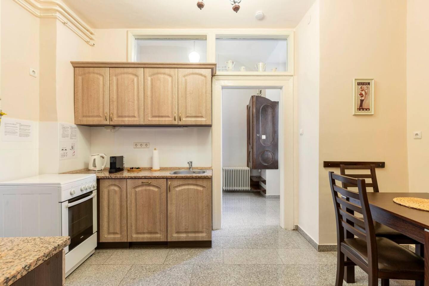 Boheme Apartment *